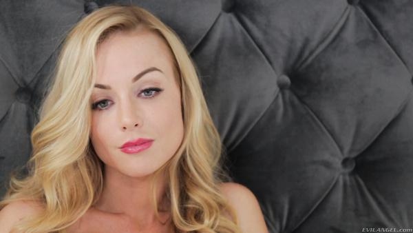 sona karısını yatakta ilişki için zorlayan koca pornosu